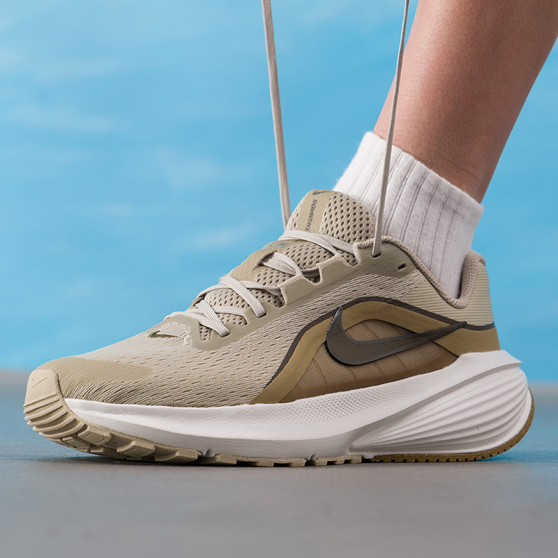 Lightweight Road Running Shoes - Nike Men's Shoes Original Lightweight Road
